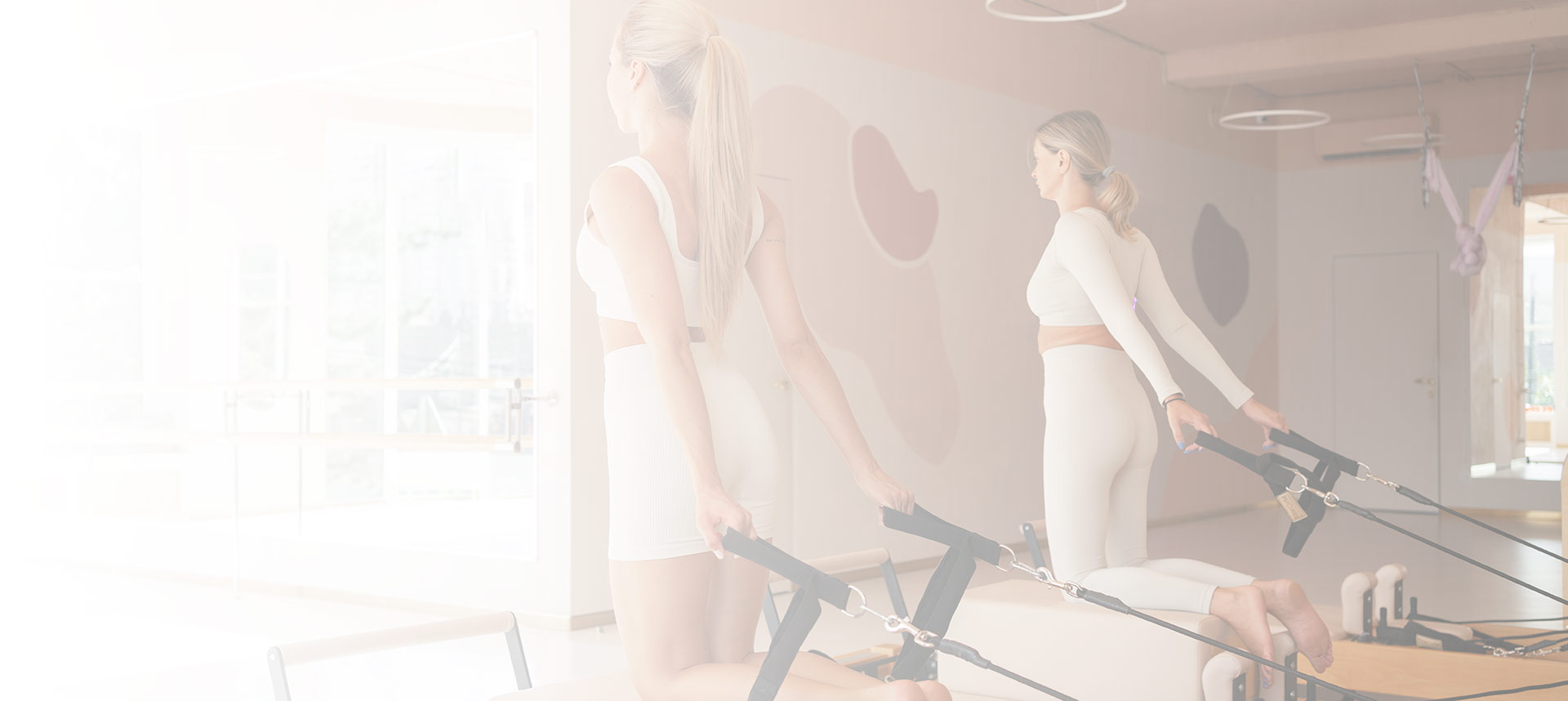 Estudio de Pilates máquina con reformer en Castellón - Origen Pilates